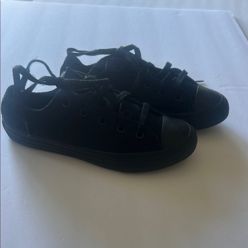 Unisex Classic Converse All Star low top Black Kids Sneakers